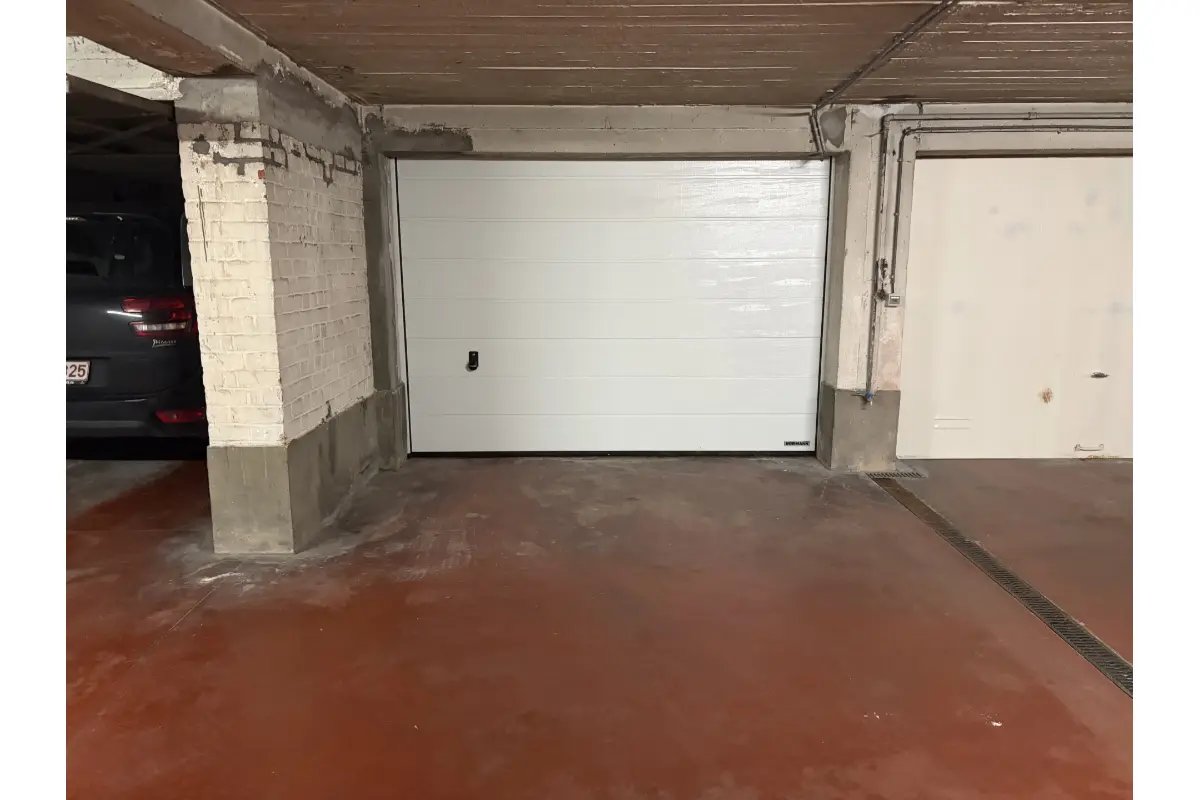 Parking / garage à vendre à Ixelles 1050 79000.00€  chambres m² - annonce 711187