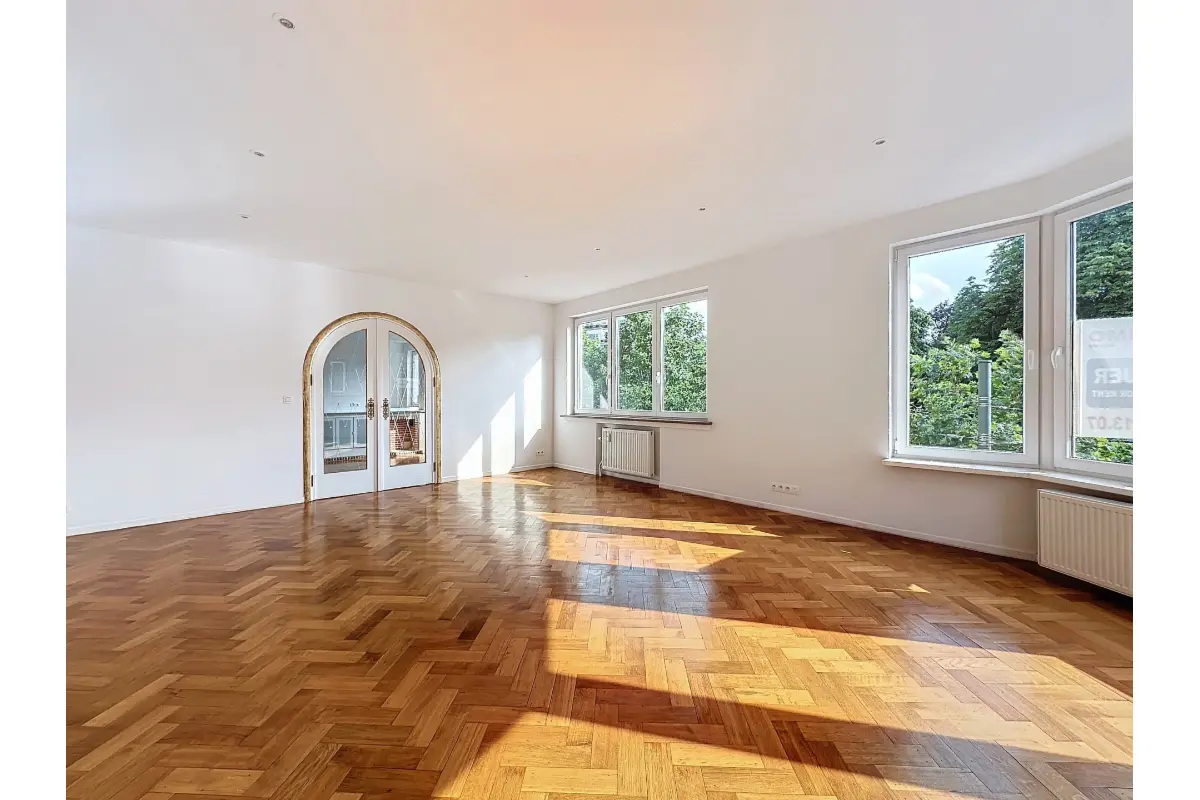 Appartement te  koop in Ukkel 1180 695000.00€ 3 slaapkamers 198.00m² - Zoekertje 712118