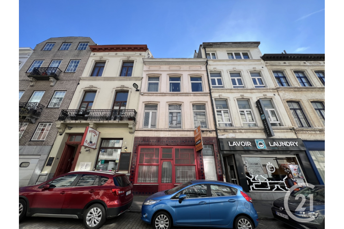 Mixgebouw te  koop in Etterbeek 1040 549000.00€ 4 slaapkamers 172.00m² - Zoekertje 711688