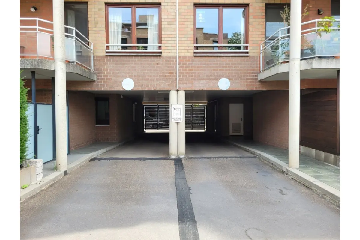 Parking & garage te  huur in Leuven 3000 100.00€  slaapkamers m² - Zoekertje 711826