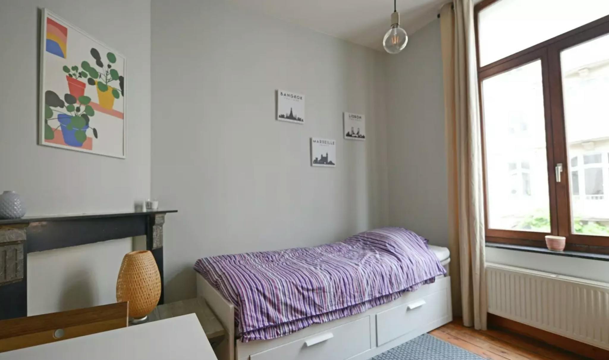 Appartement te  huur in Sint-Gillis 1060 460.00€ 1 slaapkamers 54.00m² - Zoekertje 712227