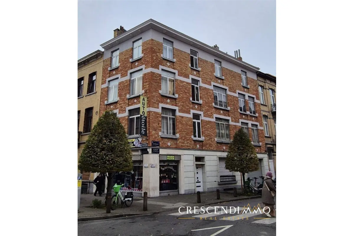 Appartementsgebouw te  koop in Schaarbeek 1030 895000.00€ 9 slaapkamers 400.00m² - Zoekertje 712606