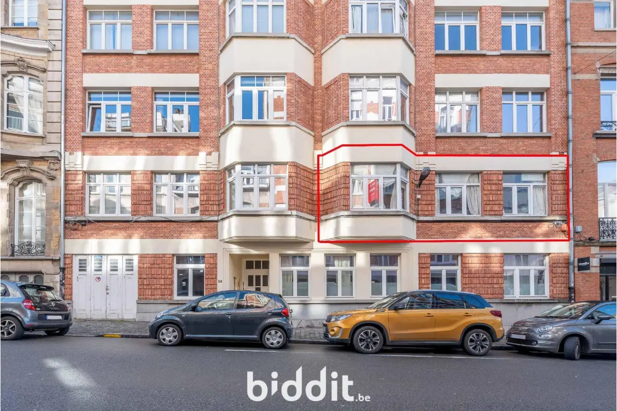 Immeuble de rapport - Immeuble à appartement à vendre à Ixelles 1050 350000.00€ 2 chambres m² - annonce 713197