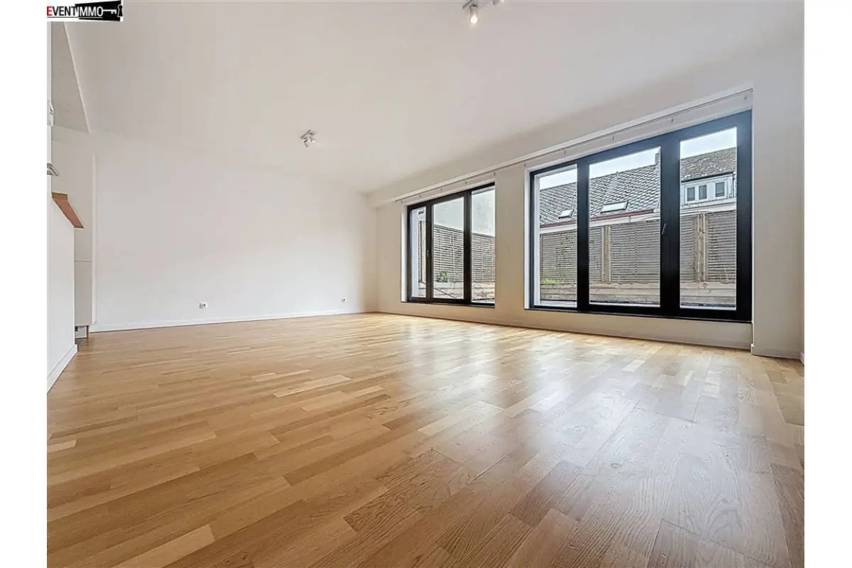 Appartement te  in Schaarbeek 1030 1650.00€ 2 slaapkamers 96.00m² - Zoekertje 712621
