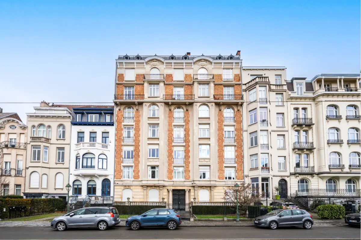 Appartement te  koop in Etterbeek 1040 680000.00€ 3 slaapkamers 135.00m² - Zoekertje 714432