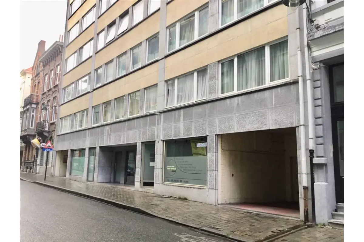 Parking à vendre à Bruxelles 1000 25000.00€  chambres m² - annonce 714664