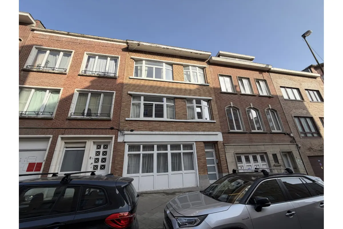 Mixgebouw te  koop in Elsene 1050 895000.00€ 6 slaapkamers 295.00m² - Zoekertje 714719