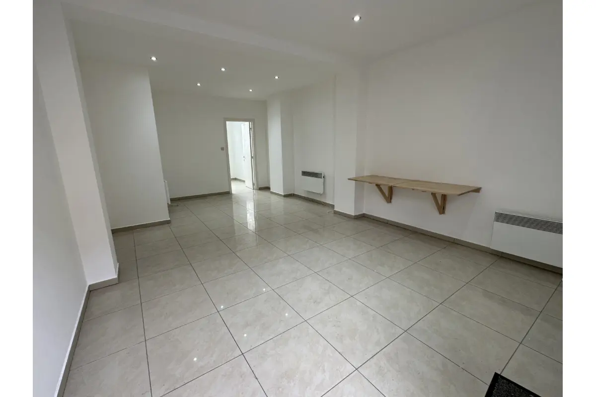 Commerce à louer à Neder-Over-Heembeek 1120 1000.00€  chambres 41.50m² - annonce 715020