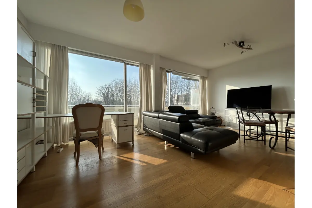 Appartement te  koop in Watermaal-Bosvoorde 1170 225000.00€ 1 slaapkamers 53.00m² - Zoekertje 716074