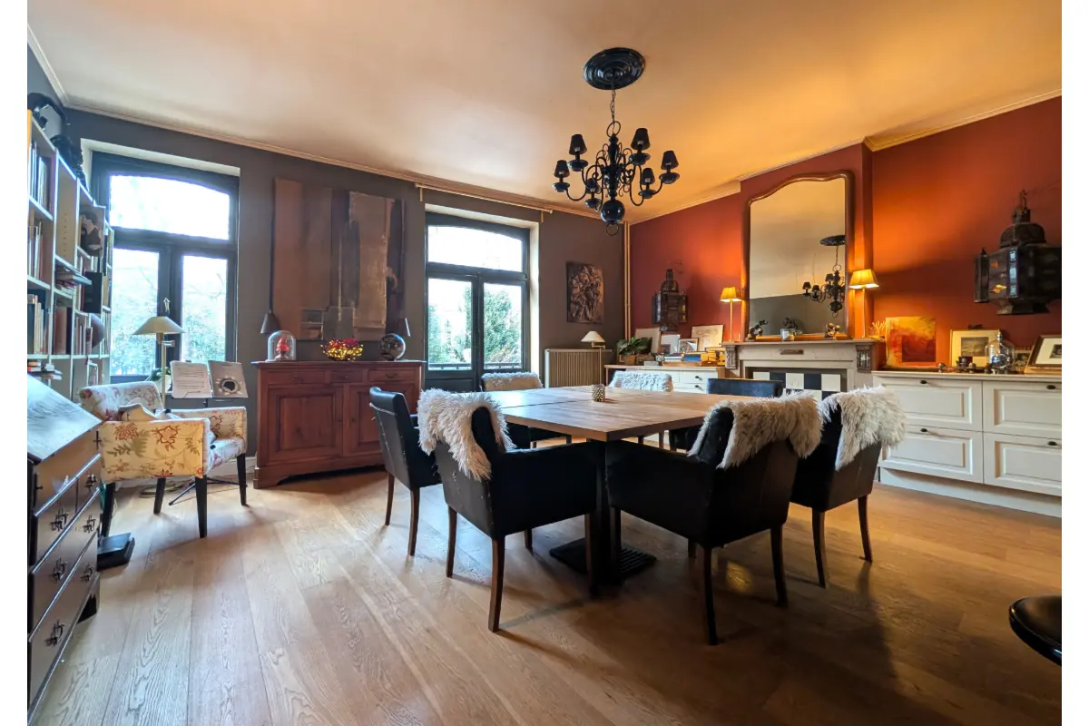 Huis te  koop in Watermaal-Bosvoorde 1170 795000.00€ 3 slaapkamers 290.00m² - Zoekertje 716075