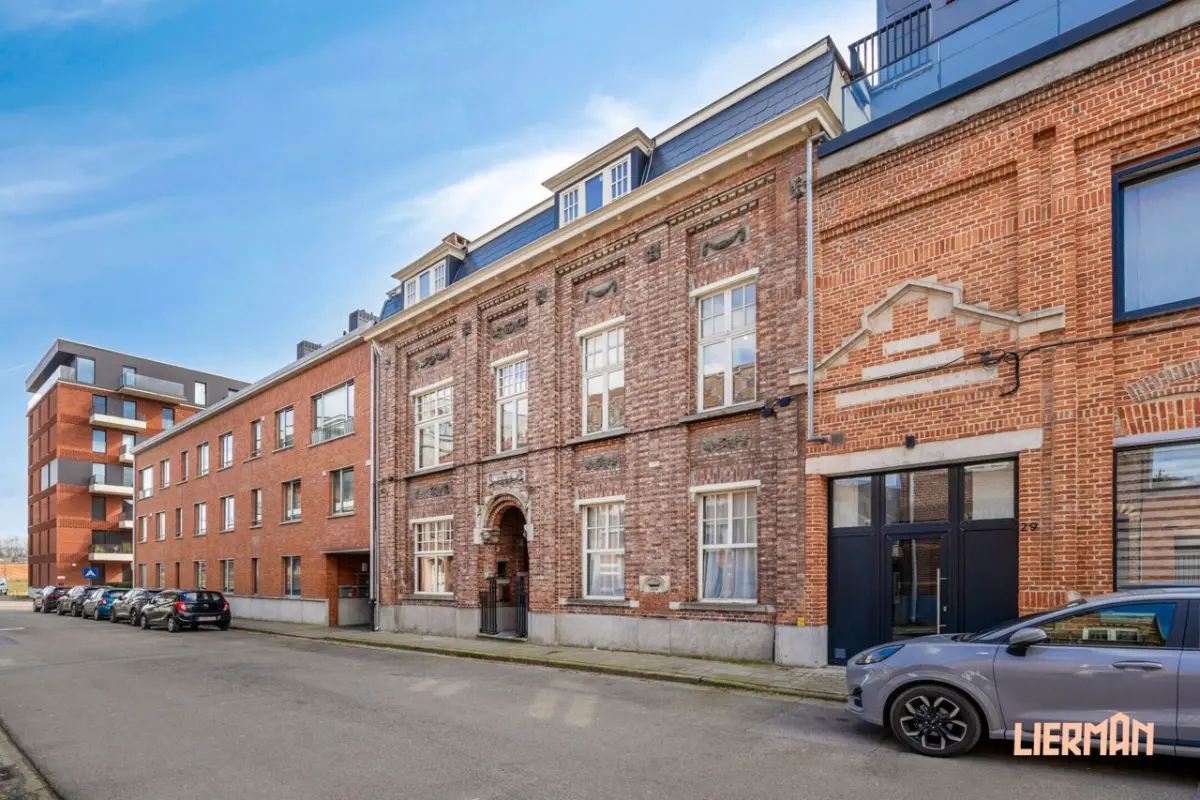 Château à vendre à Alost 9300 650000.00€ 5 chambres 307.00m² - annonce 716704