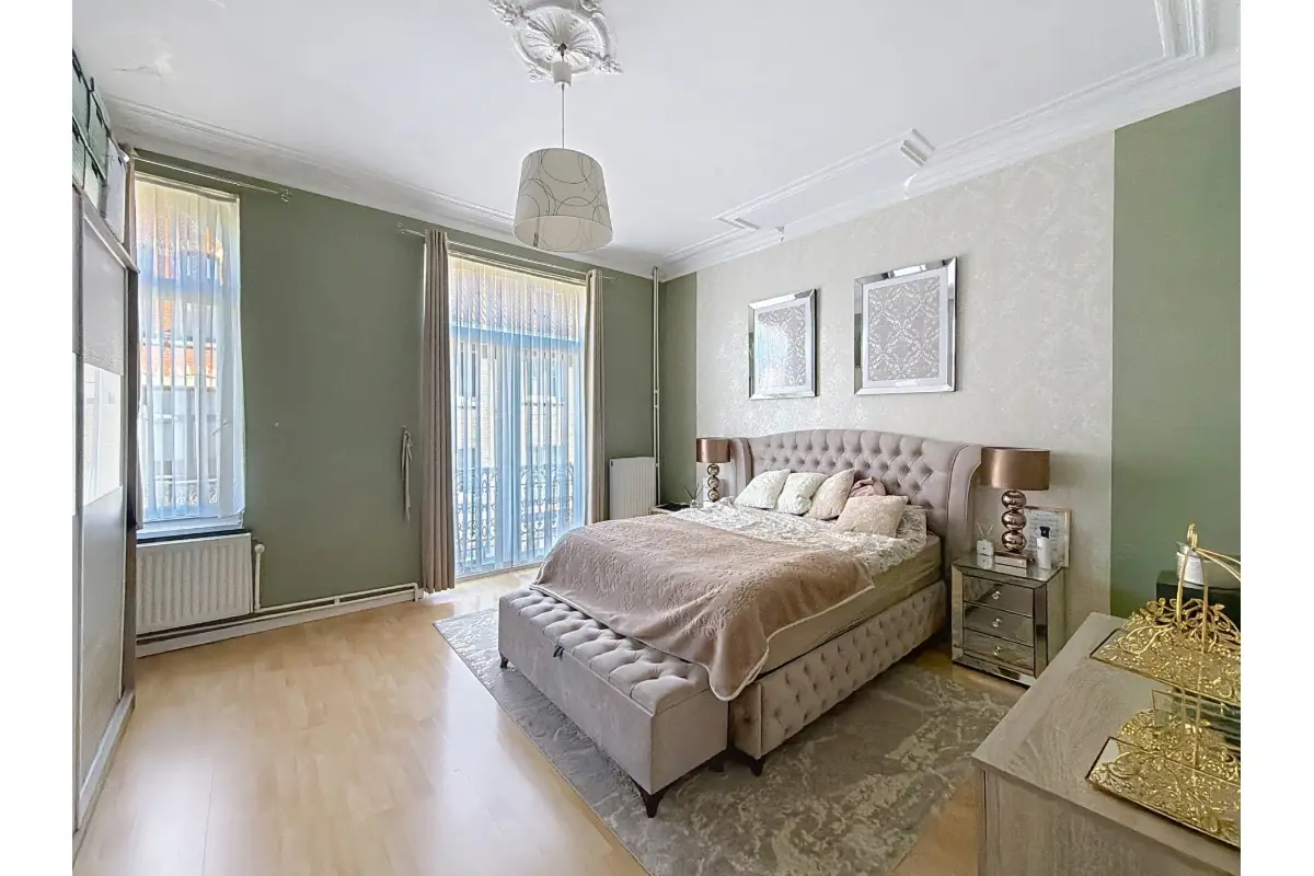 Huis te  koop in Jette 1090 430000.00€ 4 slaapkamers 180.00m² - Zoekertje 716515