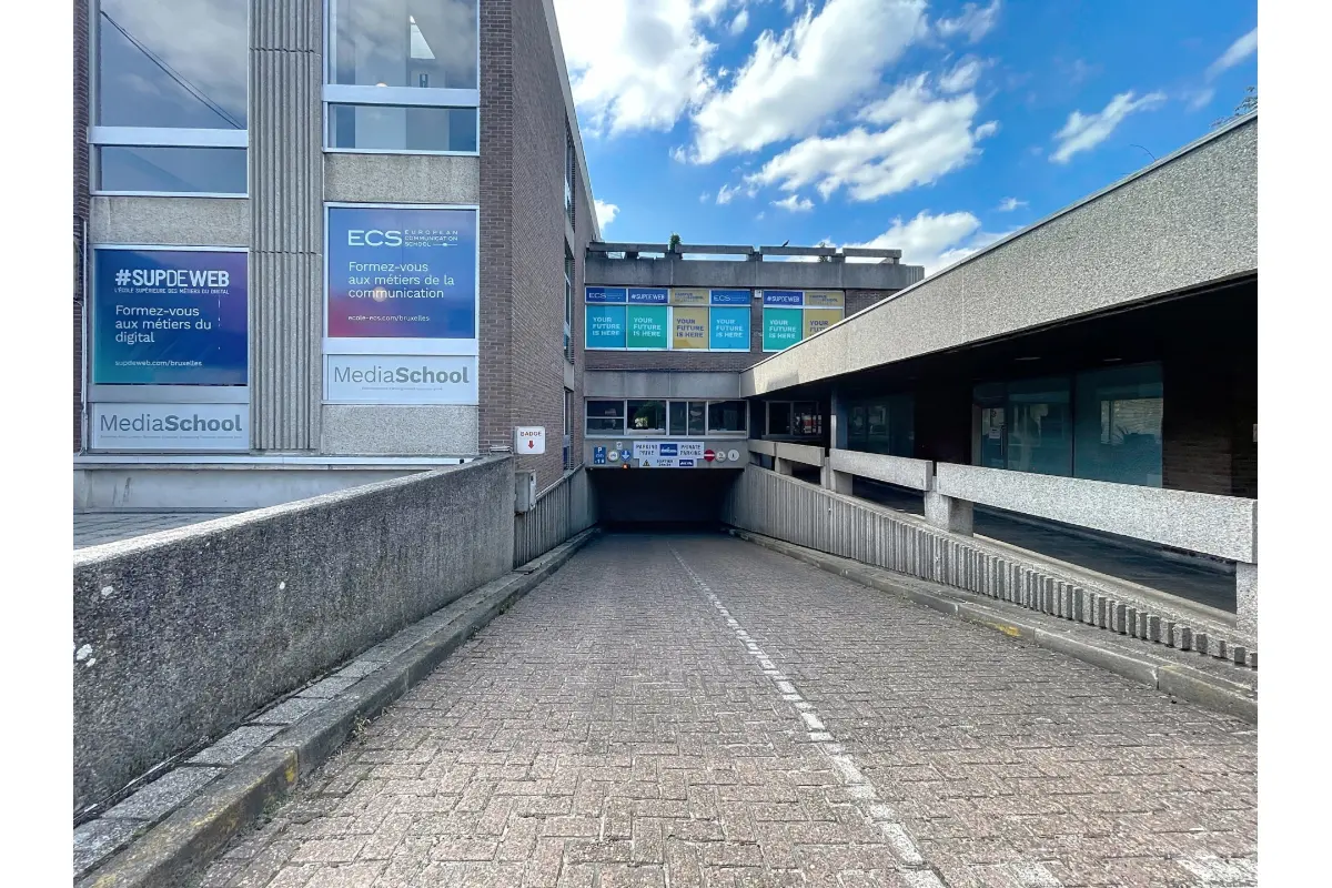 Parking à vendre à Uccle 1180 25000.00€  chambres m² - annonce 717567