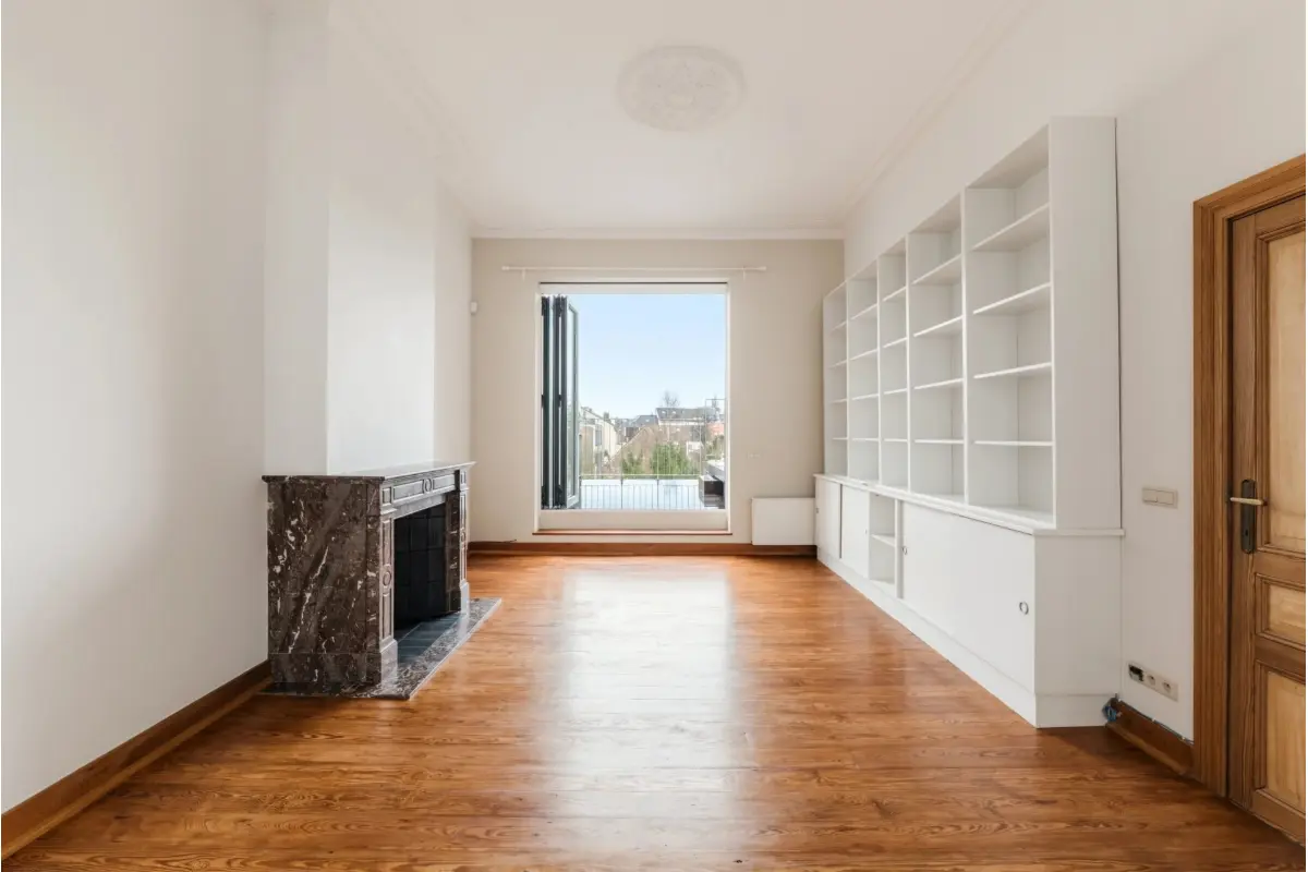 Triplex te  huur in Elsene 1050 2450.00€ 3 slaapkamers 159.00m² - Zoekertje 718048