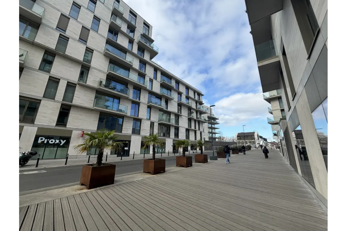 Parking te  in Brussel 1000 90.00€  slaapkamers m² - Zoekertje 717717