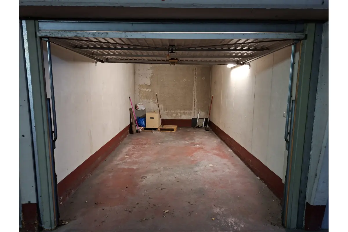 Parking / garage à vendre à Schaerbeek 1030 29000.00€  chambres m² - annonce 718175