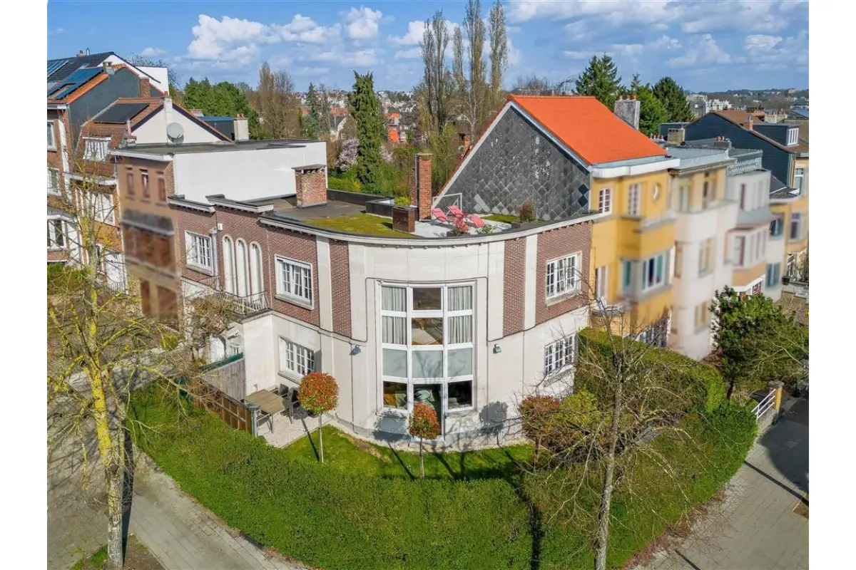 Commerce à vendre à Uccle 1180 795000.00€ 4 chambres 210.00m² - annonce 718488