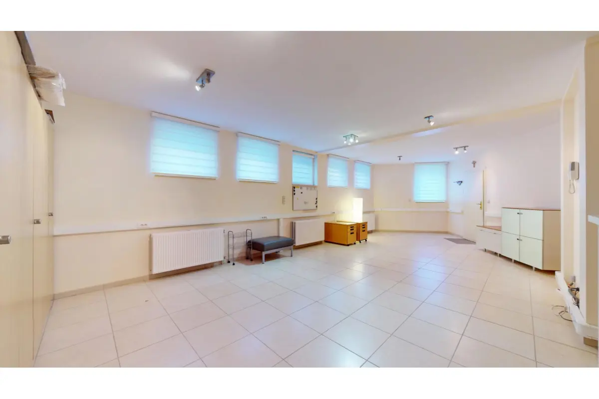 Appartement à vendre à Woluwe-Saint-Lambert 1200 195000.00€ 0 chambres 56.00m² - annonce 718588