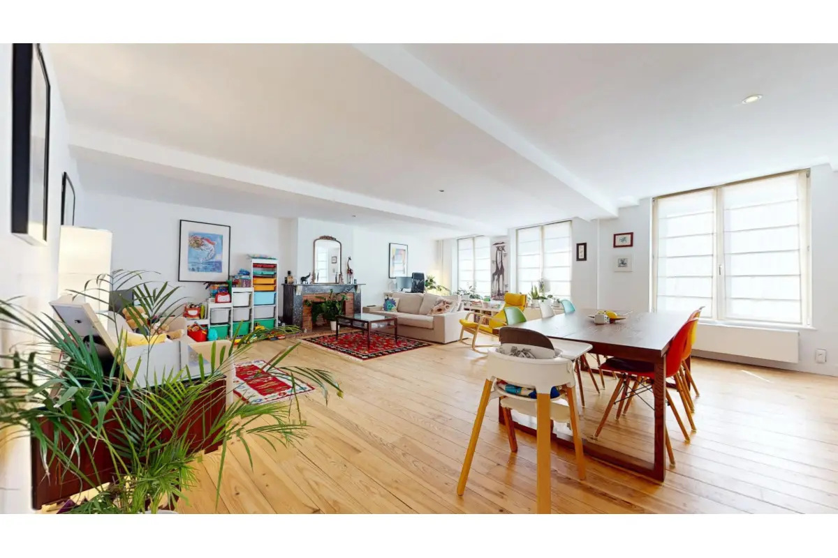 Appartement à vendre à Bruxelles 1000 435000.00€ 3 chambres 150.00m² - annonce 718583