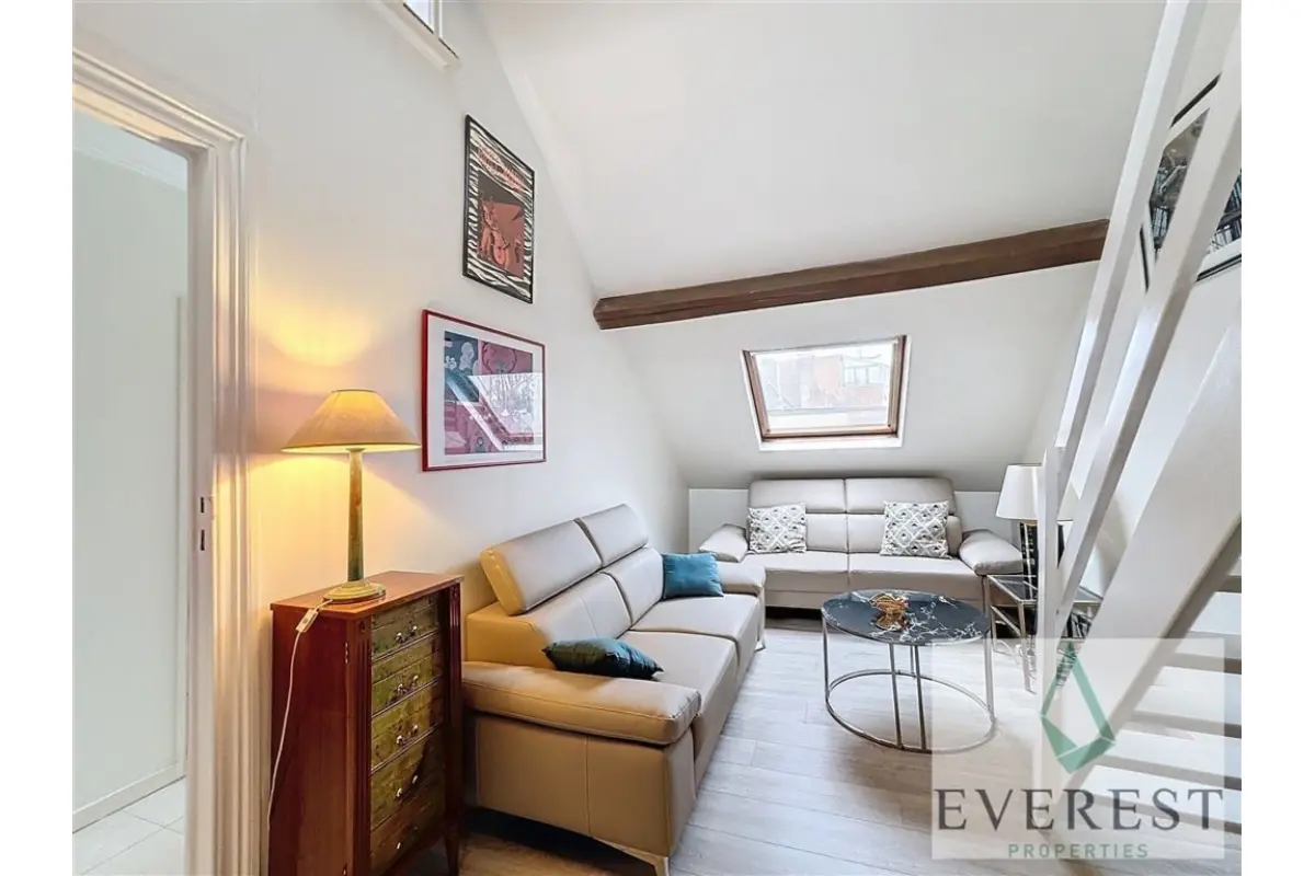 Appartement te  huur in Elsene 1050 1100.00€ 1 slaapkamers 45.00m² - Zoekertje 719927