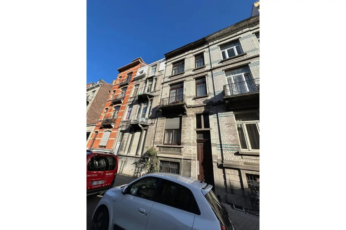 Appartement à vendre à Molenbeek-Saint-Jean 1080 149000.00€ 1 chambres 66.00m² - annonce 719333