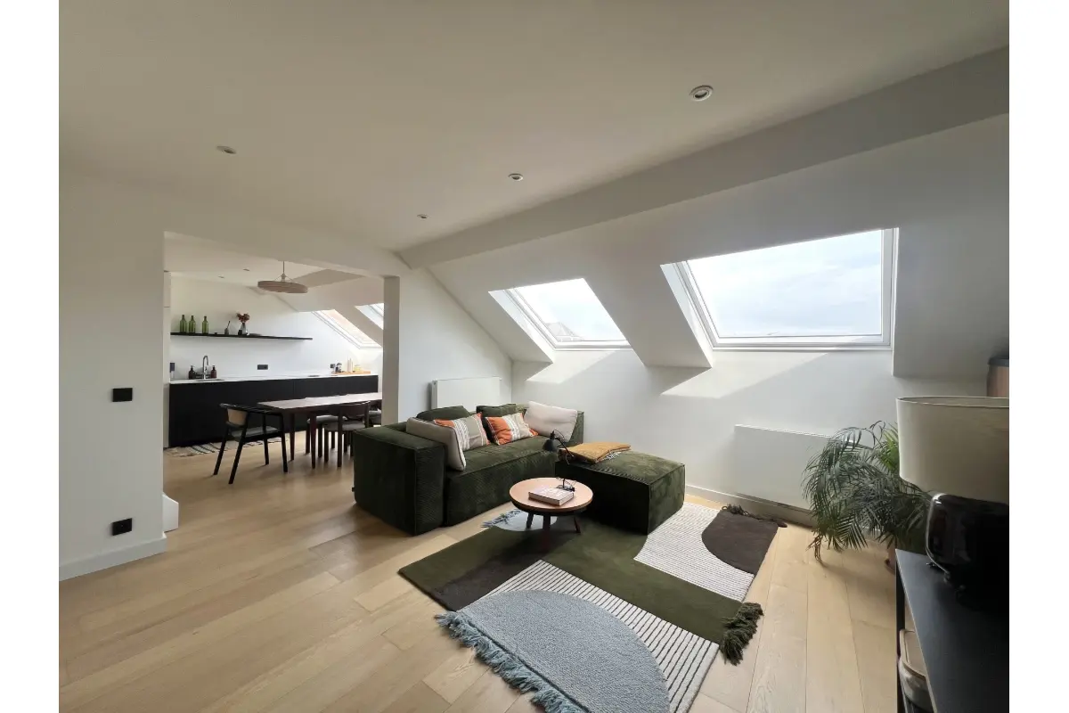 Appartement te  huur in Elsene 1050 1400.00€ 1 slaapkamers 80.00m² - Zoekertje 719831