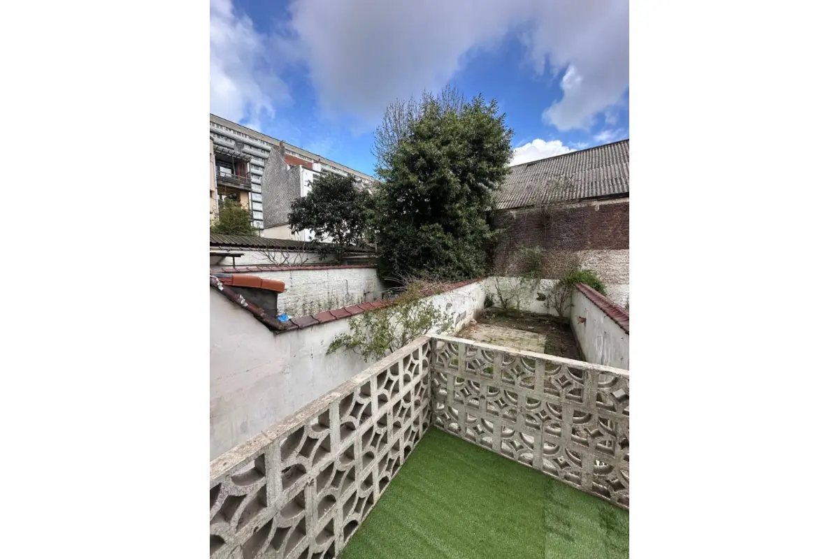 Appartement à vendre à Molenbeek-Saint-Jean 1080 179000.00€ 1 chambres 60.00m² - annonce 719332