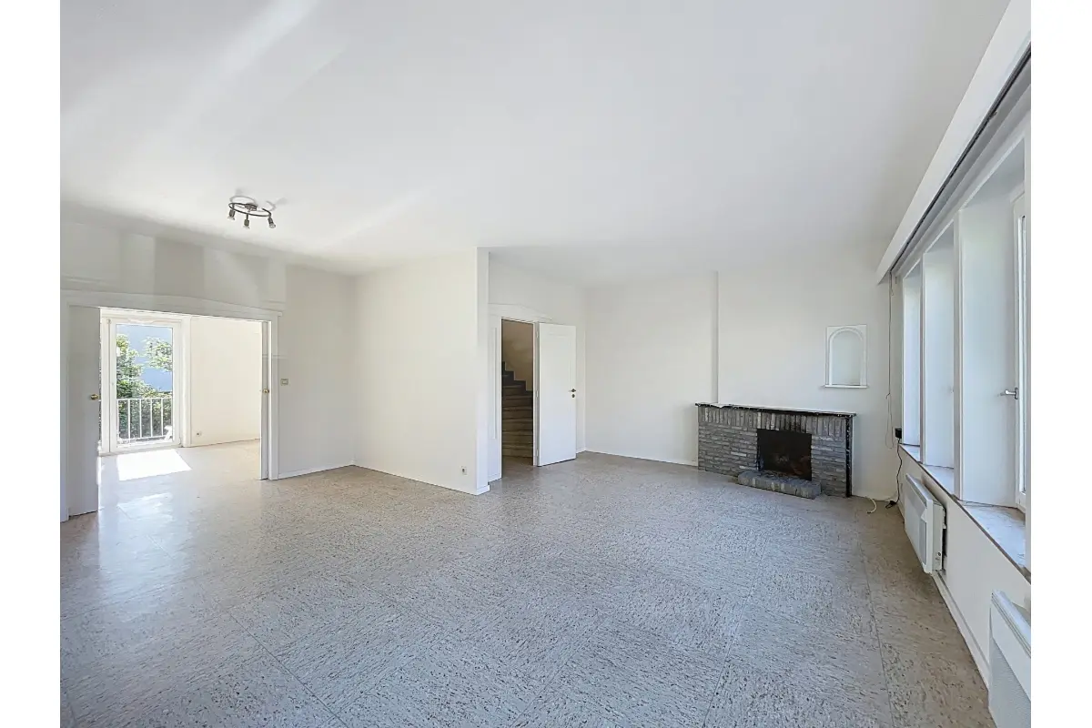 Huis te  huur in Watermaal-Bosvoorde 1170 2300.00€ 4 slaapkamers 220.00m² - Zoekertje 719770