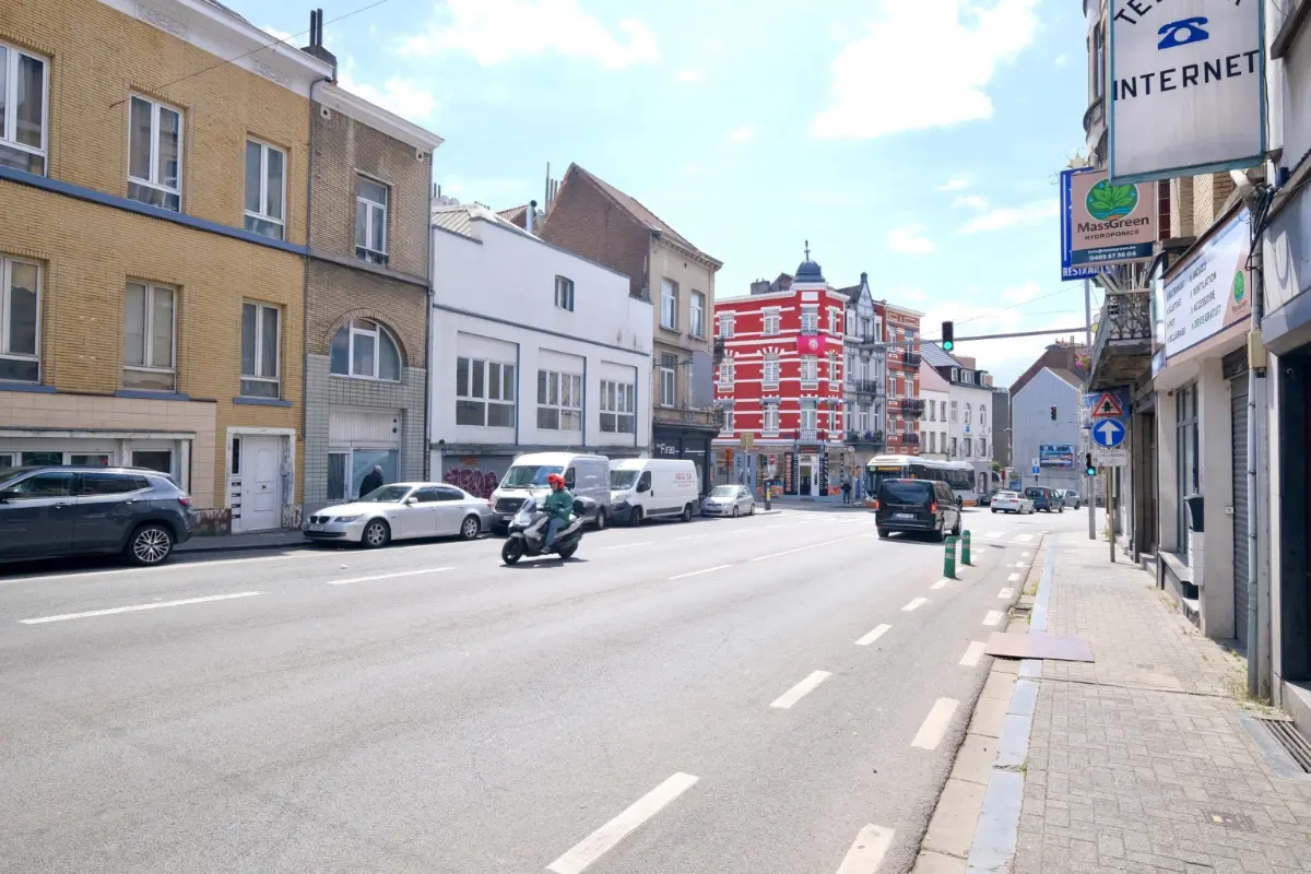 Immeuble de rapport - Immeuble à appartement à vendre à Saint-Josse-ten-Noode 1210 695000.00€ 10 chambres 230.00m² - annonce 719816