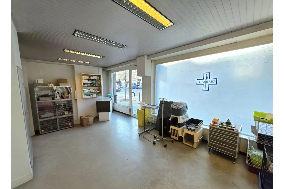 Appartement te  koop in Ganshoren 1083 200000.00€ 1 slaapkamers 95.00m² - Zoekertje 720330