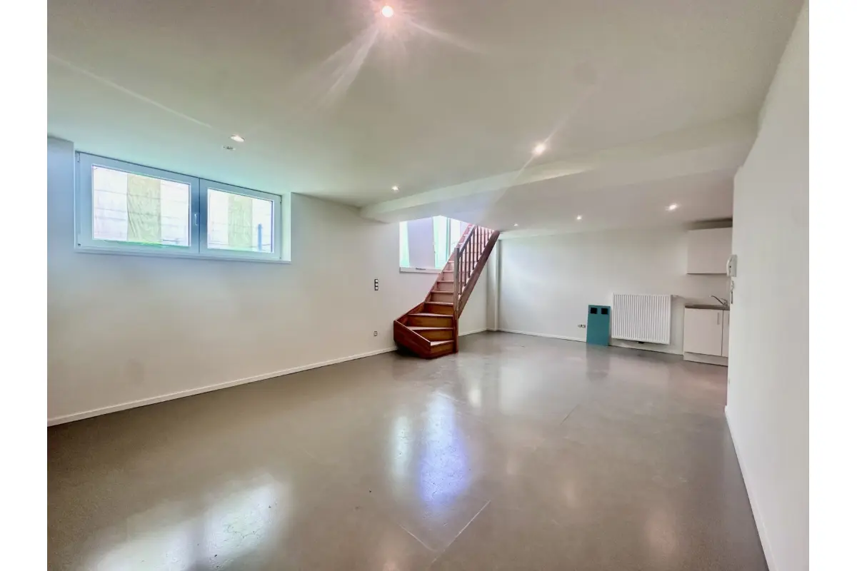 Duplex te  huur in Châtelineau 6200 750.00€ 1 slaapkamers 80.00m² - Zoekertje 720278