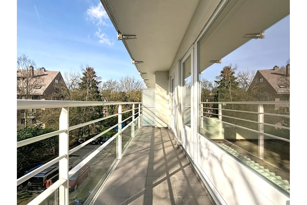 Appartement te  koop in Ukkel 1180 265000.00€ 2 slaapkamers 67.00m² - Zoekertje 720350