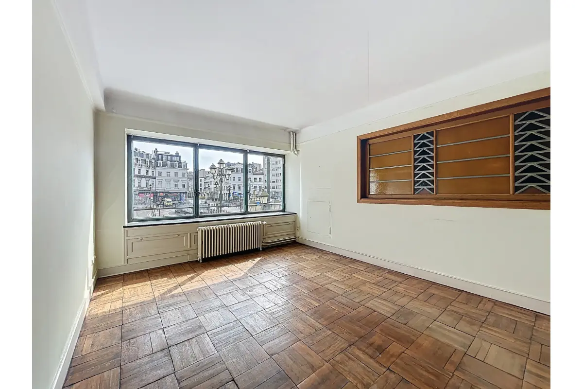 Commerce à louer à Bruxelles 1000 975.00€  chambres 50.00m² - annonce 720677