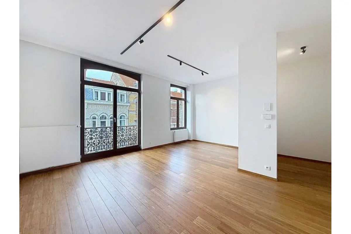 Penthouse te  koop in Etterbeek 1040 735000.00€ 2 slaapkamers 120.00m² - Zoekertje 720679