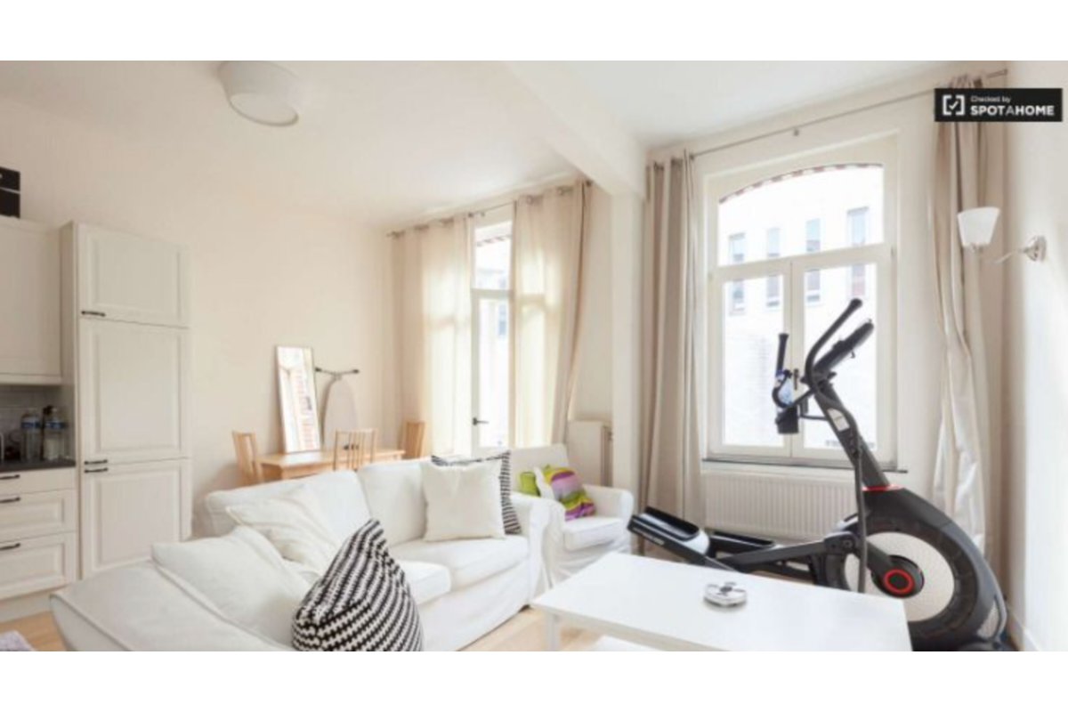 Appartement te  huur in Elsene 1050 1499.00€ 1 slaapkamers 45.00m² - Zoekertje 720283