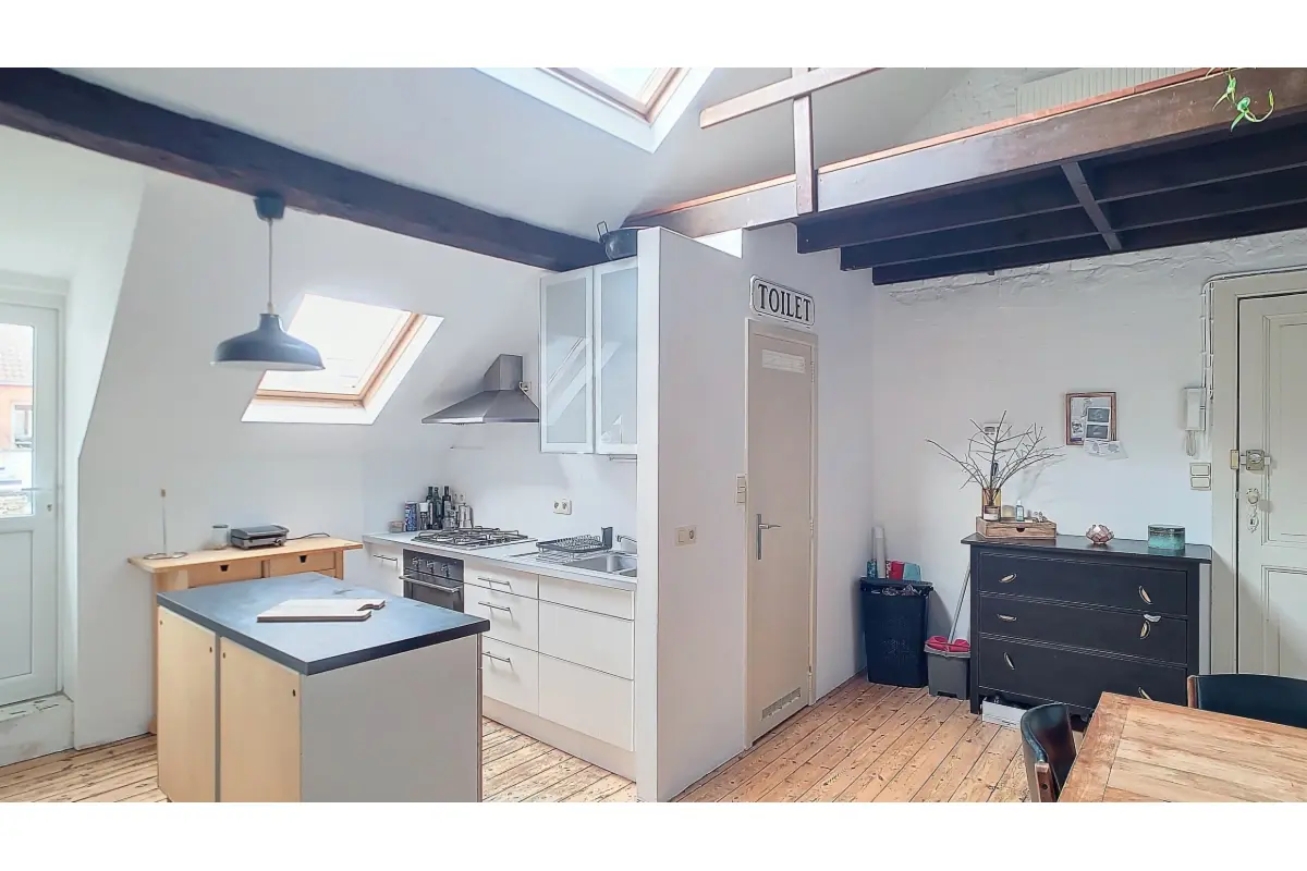 Appartement te  huur in Elsene 1050 900.00€ 1 slaapkamers 35.00m² - Zoekertje 720320