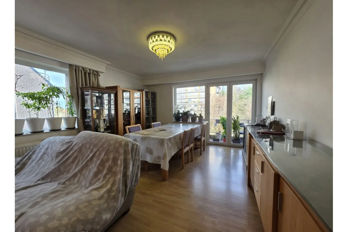 Appartement te  koop in Ganshoren 1083 250000.00€ 3 slaapkamers 100.00m² - Zoekertje 720327