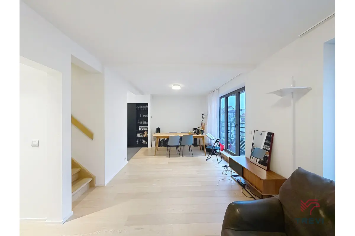 Duplex te  huur in Ukkel 1180 1700.00€ 2 slaapkamers 112.00m² - Zoekertje 720438