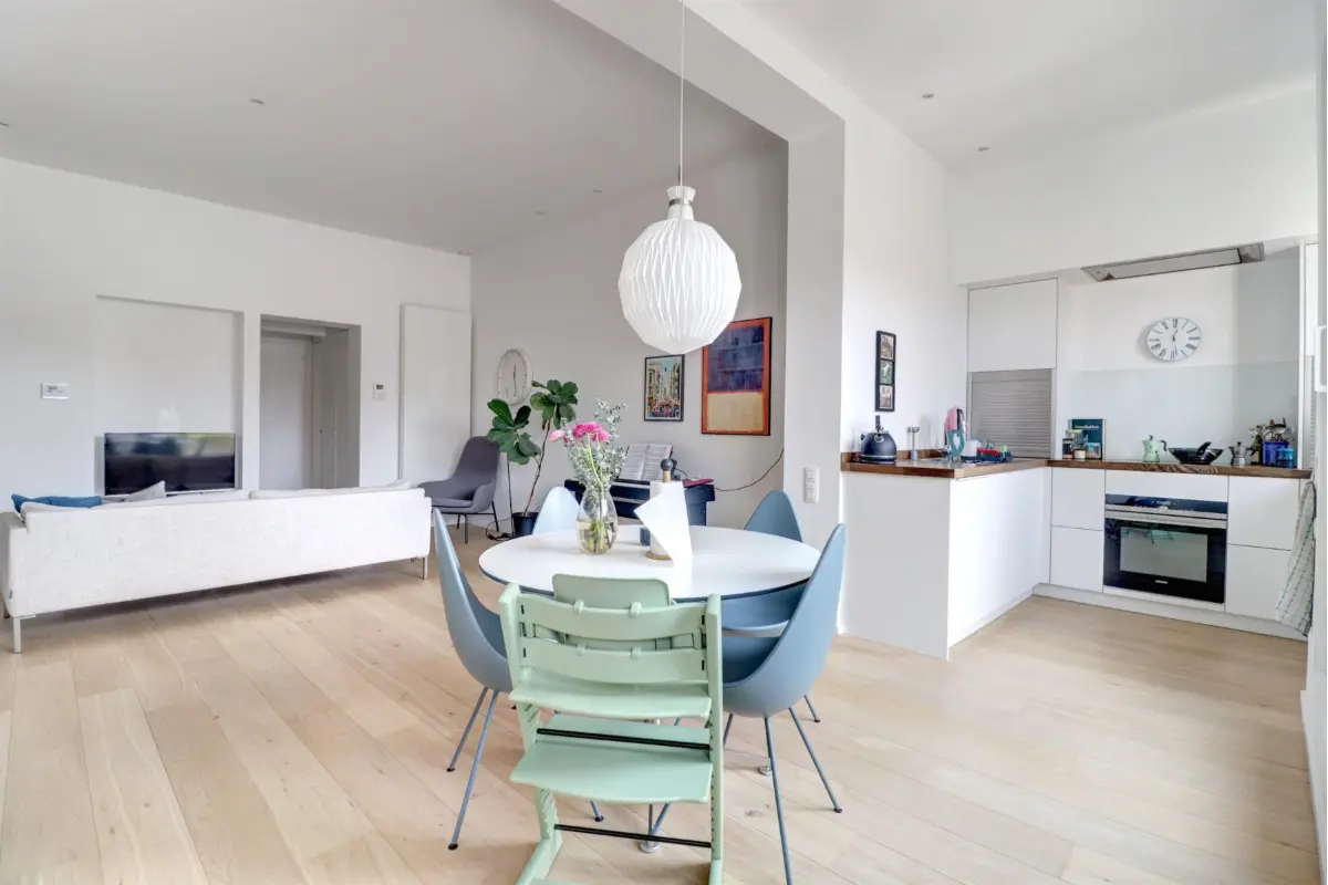 Appartement te  huur in Elsene 1050 2350.00€ 2 slaapkamers 115.00m² - Zoekertje 720645