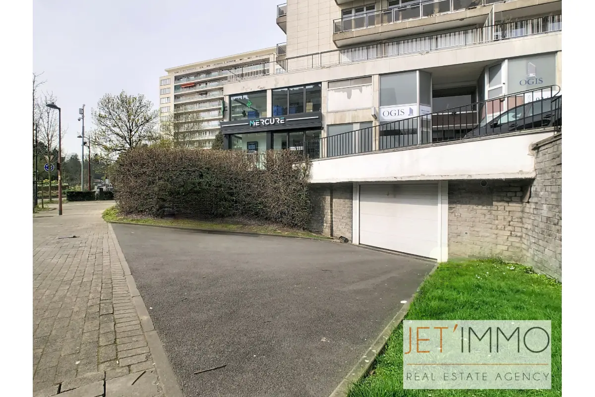 Parking / garage à vendre à Jette 1090 65000.00€  chambres m² - annonce 721194