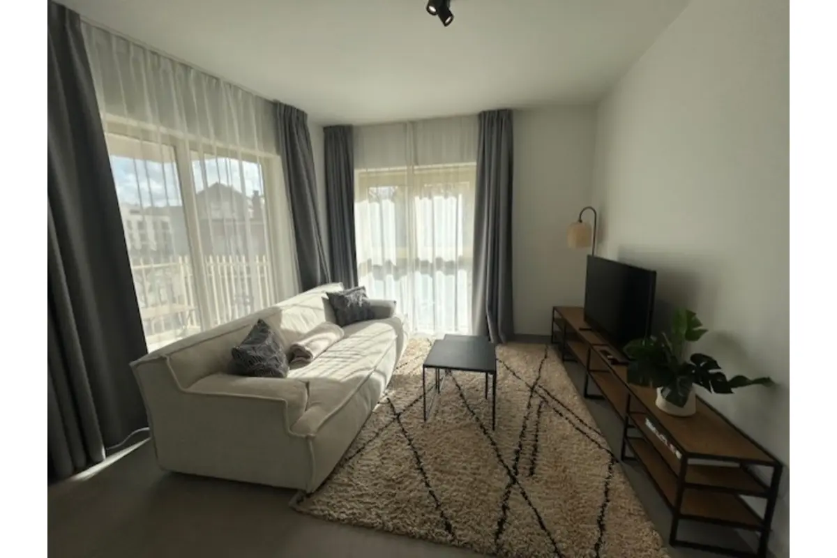 Appartement à louer à Molenbeek-Saint-Jean 1080 1400.00€  chambres 94.00m² - annonce 721744