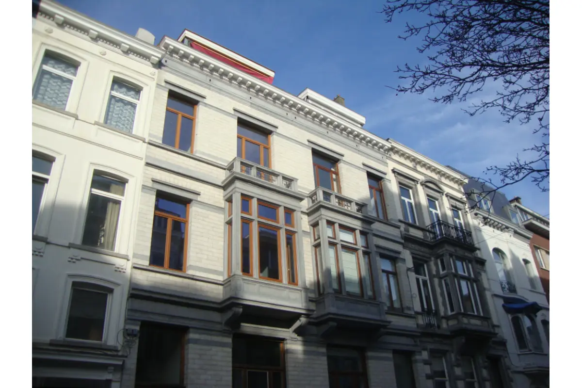 Appartement te  in Sint-Gillis 1060 1200.00€ 1 slaapkamers 71.00m² - Zoekertje 734690