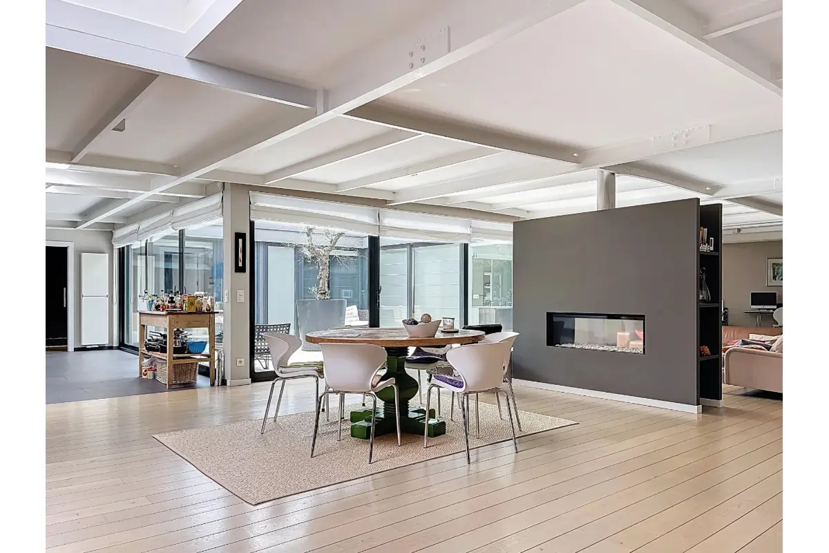 Loft te  huur in Etterbeek 1040 4600.00€ 4 slaapkamers 320.00m² - Zoekertje 723733