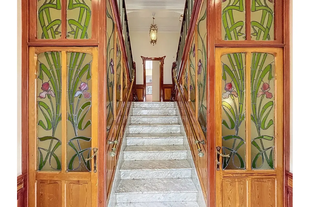 Commerce à vendre à Bruxelles 1000 995000.00€  chambres 450.00m² - annonce 723731