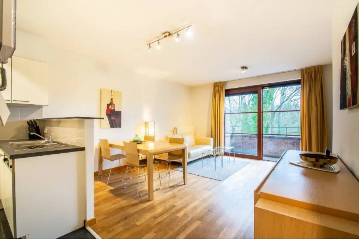 Appartement te  in Oudergem 1160 1150.00€ 1 slaapkamers m² - Zoekertje 723255