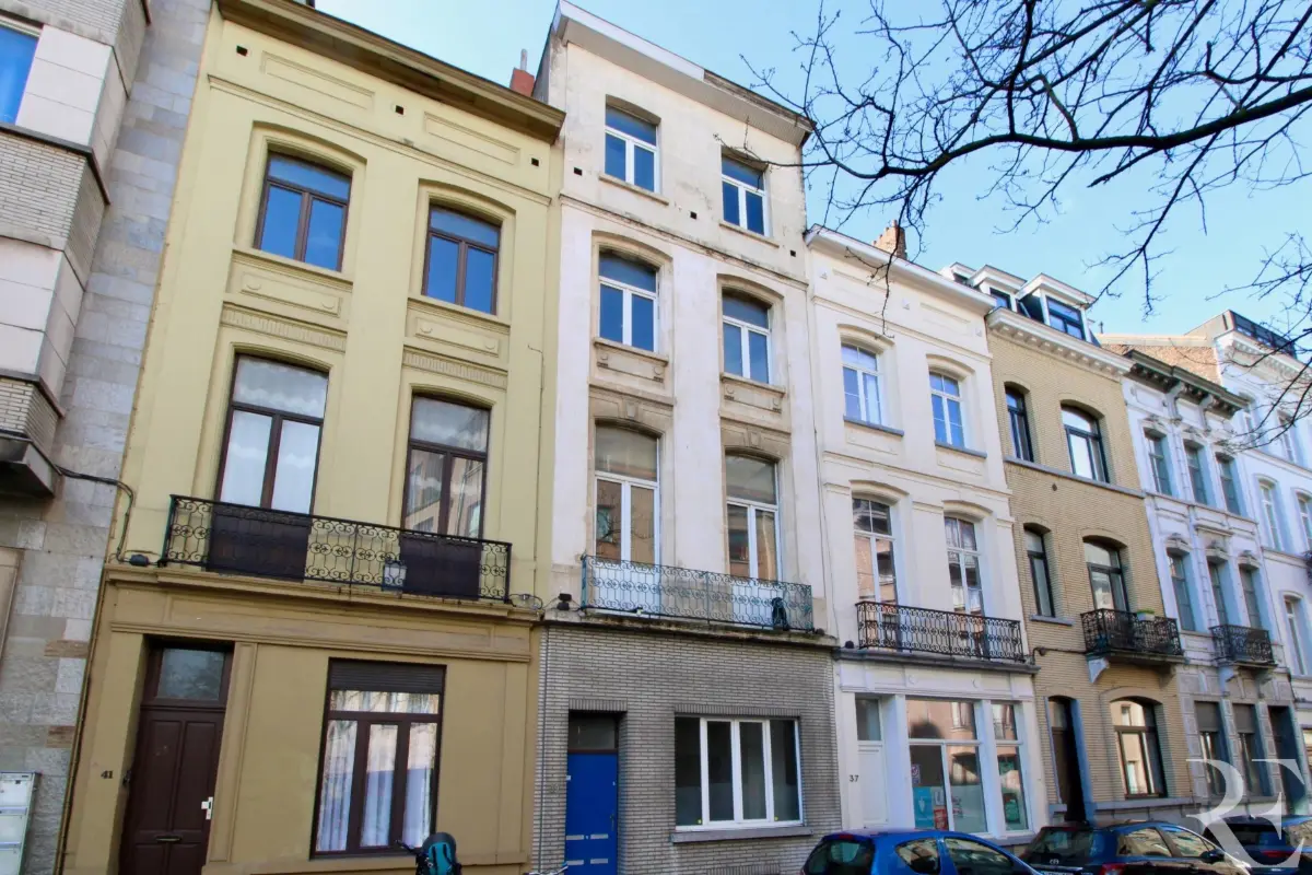 Duplex à vendre à Saint-Gilles 1060 299000.00€ 2 chambres 120.00m² - annonce 724435