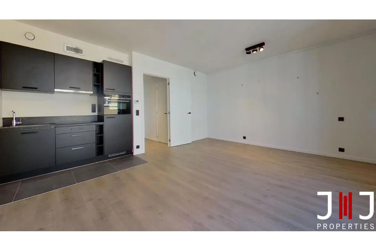 Studio à louer à Schaerbeek 1030 850.00€ 0 chambres 38.00m² - annonce 725393