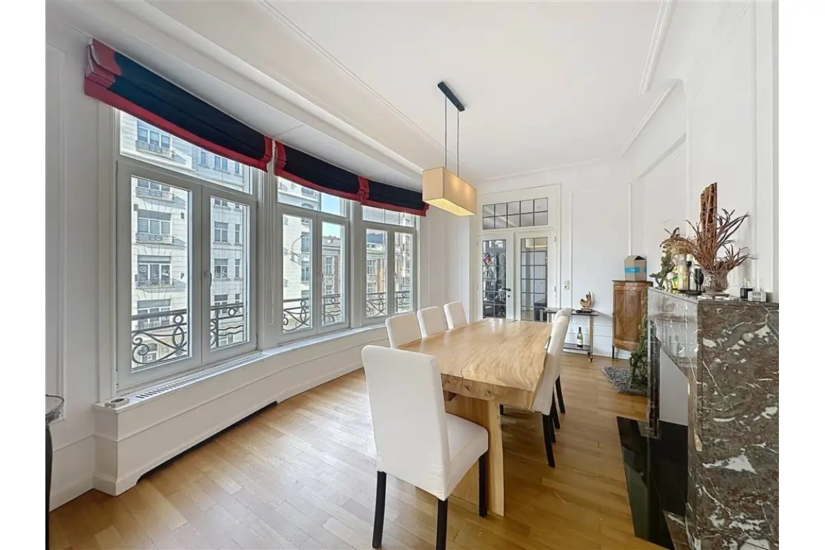 Appartement te  koop in Sint-Pieters-Woluwe 1150 475000.00€ 2 slaapkamers 154.00m² - Zoekertje 727398