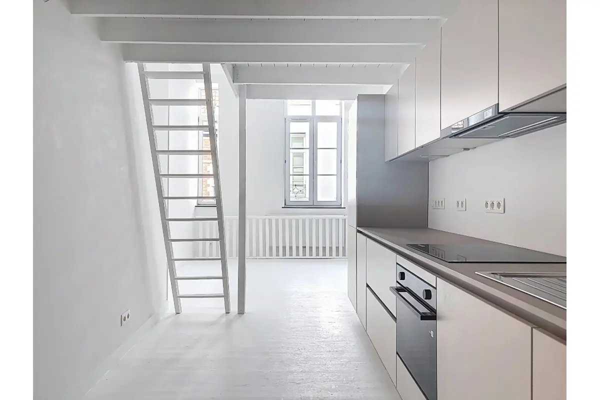 Studio à louer à Bruxelles 1000 1000.00€  chambres 42.00m² - annonce 727633