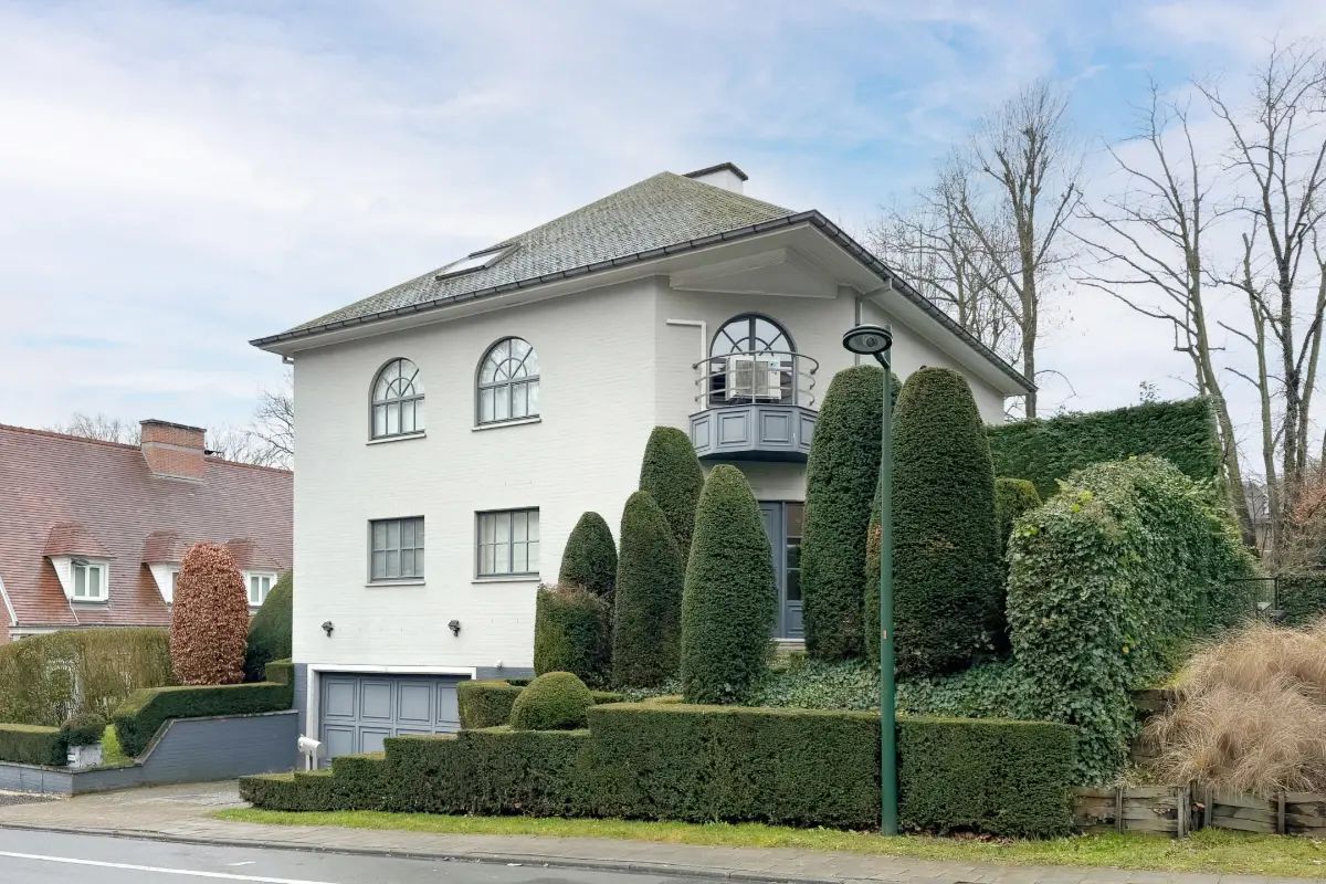 Villa te  koop in Ukkel 1180 1650000.00€ 4 slaapkamers 400.00m² - Zoekertje 727217